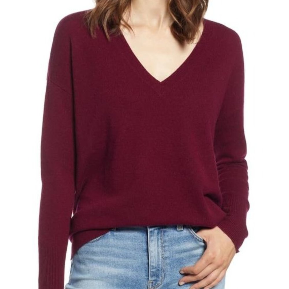Halogen Cashmere V-neck
